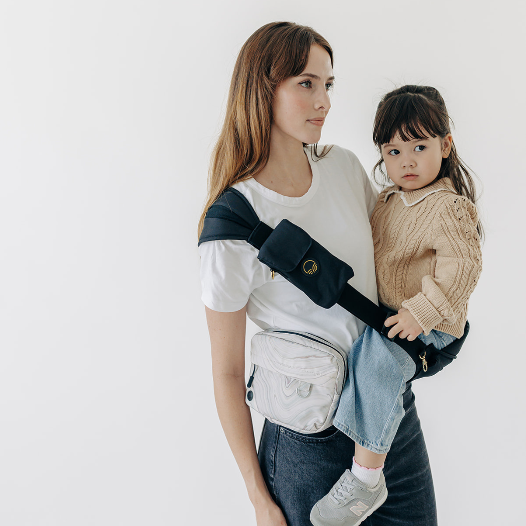 Care MY™ Sling Pro – Le porte-bébé compact pour les parents en mouvement